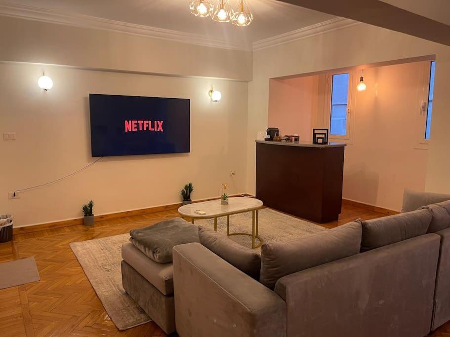 Cozy 2br In New Maadi Apartment *