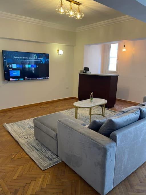 Cozy 2br In New Maadi Apartment Cairo